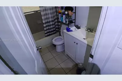 948 NW 14th Ct, Fort Lauderdale, FL 33311 - Photo 28