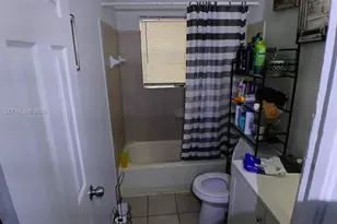 948 NW 14th Ct, Fort Lauderdale, FL 33311 - Photo 22