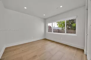 8760 SW 83rd St, Miami, FL 33173 - Photo 18