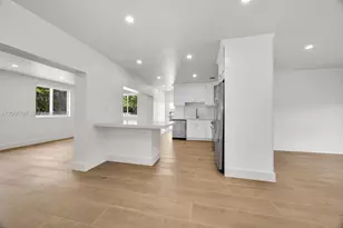8760 SW 83rd St, Miami, FL 33173 - Photo 6