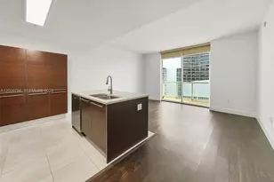 1900 N Bayshore Dr, Miami, FL 33132 - Photo 1