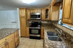551 NW 82nd Ave, Miami, FL 33126 - Photo 30