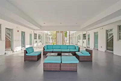 7930 Tatum Waterway Dr #S14, Miami Beach, FL 33141 - Photo 6