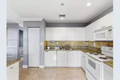 5982 SW 162nd Ct, Miami, FL 33193 - Photo 24