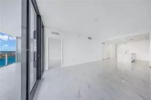 700 NE 24th St, Miami, FL 33137 - Photo 12