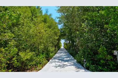 34 Atlantic Drive, Marathon, FL 33037 - Photo 32