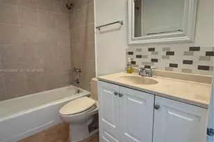 400 Kings Point Dr, Sunny Isles Beach, FL 33160 - Photo 10