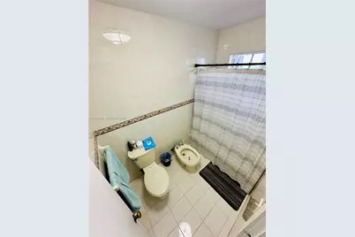 13741 SW 11th St, Miami, FL 33184 - Photo 18