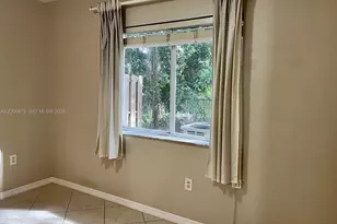 1250 SE 31st Ct, Homestead, FL 33035 - Photo 12