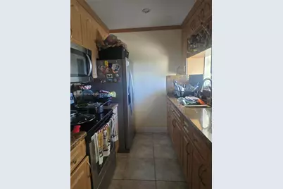 10106 SW 20th St, Miami, FL 33165 - Photo 4