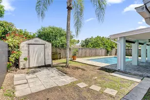 10511 SW 124th Ave, Miami, FL 33186 - Photo 14