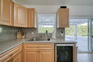 10600 SW 80th Ct, Miami, FL 33156 - Photo 10