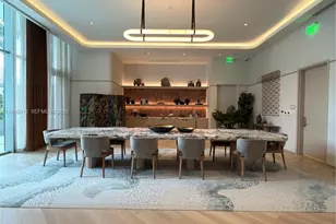 77 SE 5th St, Miami, FL 33131 - Photo 48