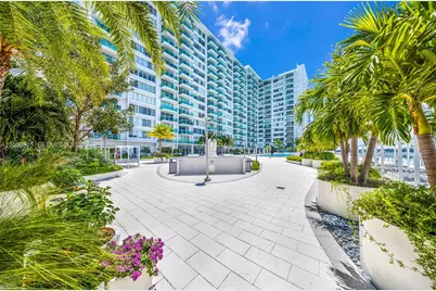 1000 West Ave #702, Miami Beach, FL 33139 - Photo 34