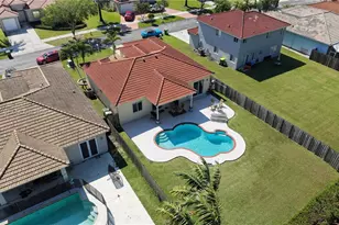 595 SE 30th Dr, Homestead, FL 33033 - Photo 22