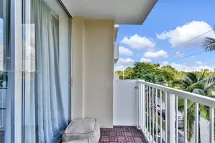 2000 NE 135th St, North Miami, FL 33181 - Photo 32
