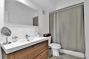 2000 NE 135th St, North Miami, FL 33181 - Photo 44