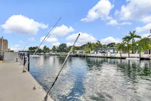 2000 NE 135th St, North Miami, FL 33181 - Photo 50