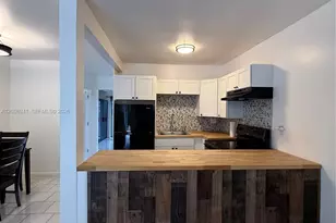 15610 NE 6th Ave, Miami, FL 33162 - Photo 10