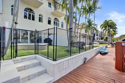 2739 NE 15th St, Fort Lauderdale, FL 33304 - Photo 40