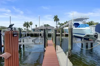 2739 NE 15th St, Fort Lauderdale, FL 33304 - Photo 46