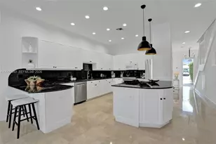 2739 NE 15th St, Fort Lauderdale, FL 33304 - Photo 24