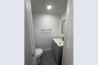 [Address not provided], Miami, FL 33193 - Photo 8