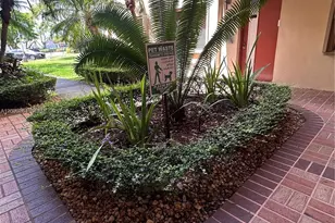 8700 SW 133rd Avenue Rd, Miami, FL 33183 - Photo 2