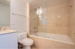 151 Michigan Ave, Miami Beach, FL 33139 - Photo 22