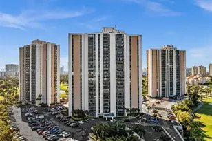 20301 W Country Club Dr, Aventura, FL 33180 - Photo 10