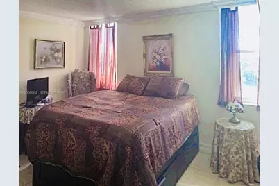 427 Golden Isles Dr #7J, Hallandale Beach, FL 33009 - Photo 26