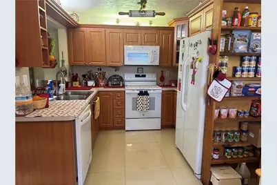 471 NE 210th Circle Ter #103, Miami, FL 33179 - Photo 2