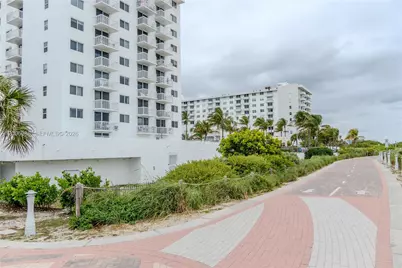 401 Ocean Dr #222, Miami Beach, FL 33139 - Photo 26