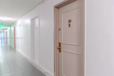 401 Ocean Dr #222, Miami Beach, FL 33139 - Photo 14