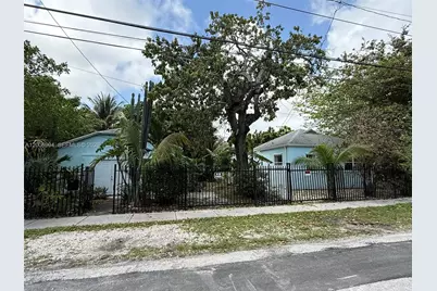 294 NE 57th St #2, Miami, FL 33137 - Photo 32