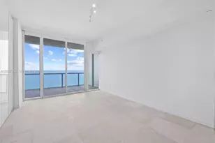 100 S Pointe Dr, Miami Beach, FL 33139 - Photo 24