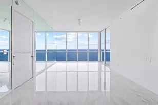 100 S Pointe Dr, Miami Beach, FL 33139 - Photo 18