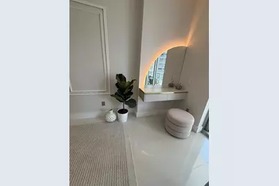 1300 Brickell Bay Dr #604, Miami, FL 33131 - Photo 20