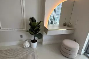 1300 Brickell Bay Dr, Miami, FL 33131 - Photo 20