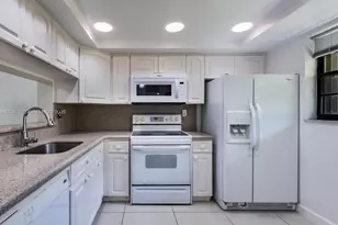 10855 SW 112th Ave, Miami, FL 33176 - Photo 2