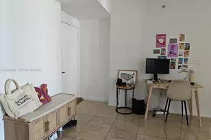 275 NE 18th St, Miami, FL 33132 - Photo 8