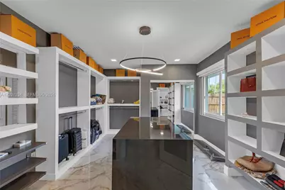 13540 SW 98th Ct, Miami, FL 33176 - Photo 10