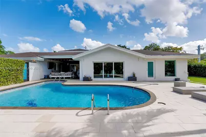 13540 SW 98th Ct, Miami, FL 33176 - Photo 36