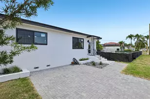 6595 SW 31st St, Miami, FL 33155 - Photo 2