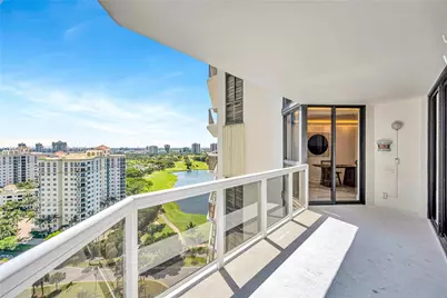 20185 E Country Club Dr #1904, Aventura, FL 33180 - Photo 54
