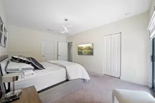 8387 NW 43rd St, Doral, FL 33166 - Photo 12
