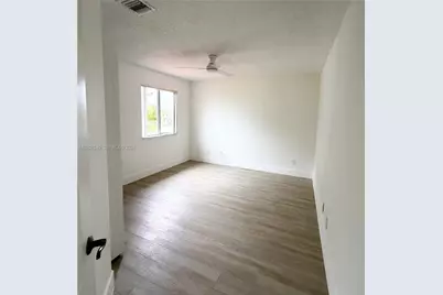 [Address not provided], Pembroke Pines, FL 33332 - Photo 36