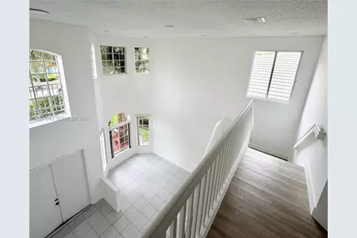 [Address not provided], Pembroke Pines, FL 33332 - Photo 32