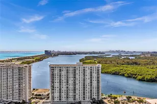 500 Bayview Dr, Sunny Isles Beach, FL 33160 - Photo 28