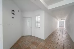 3245 NE 184th St, Aventura, FL 33160 - Photo 4